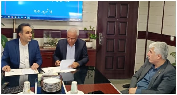 انعقاد تفاهم‌نامه همکاری میان کانون انجمن‌های صنفی آموزشگاه‌های آزاد فنی‌وحرفه‌ای استان تهران و شهرک صنعتی عباس‌آباد — تصویر ۲